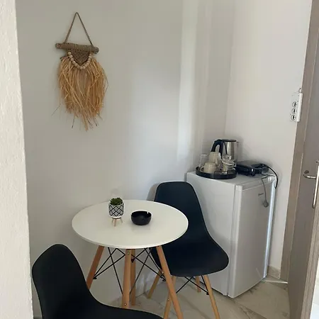 Vesper Órmos Prínou