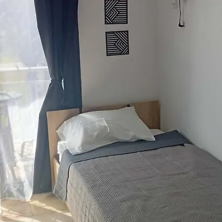 Han/Misafirhane Vesper Órmos Prínou