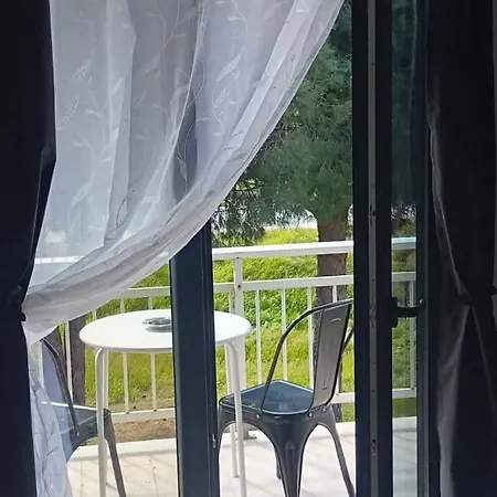 Vesper Órmos Prínou